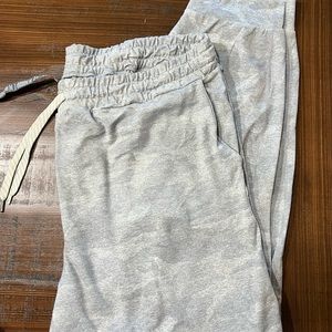 Vuori Performance Jogger